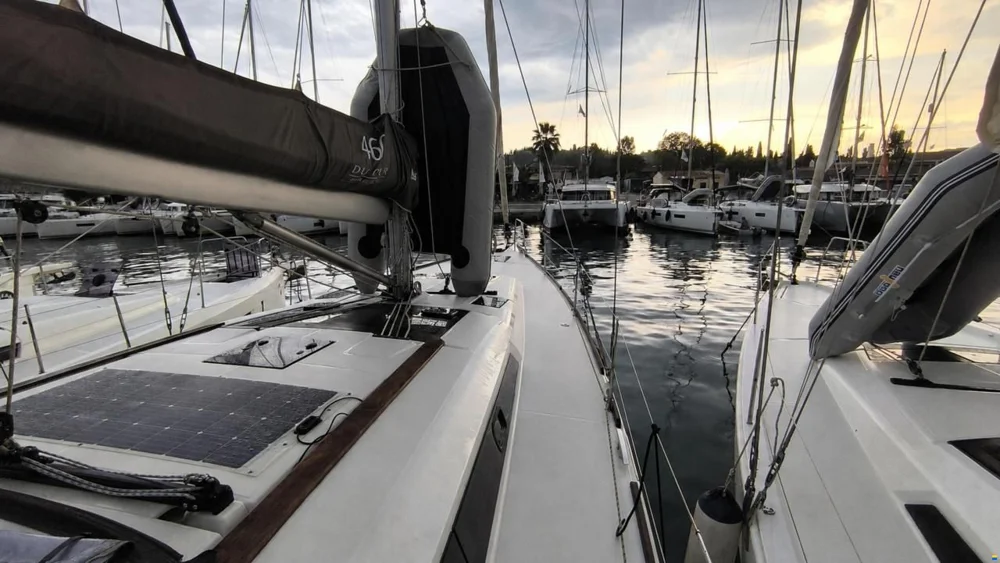 BoatPhoto.coverAlt