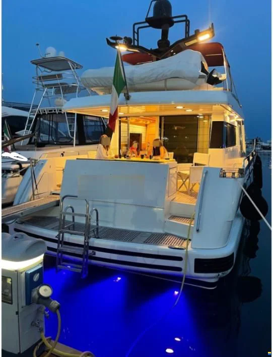 BoatPhoto.alt