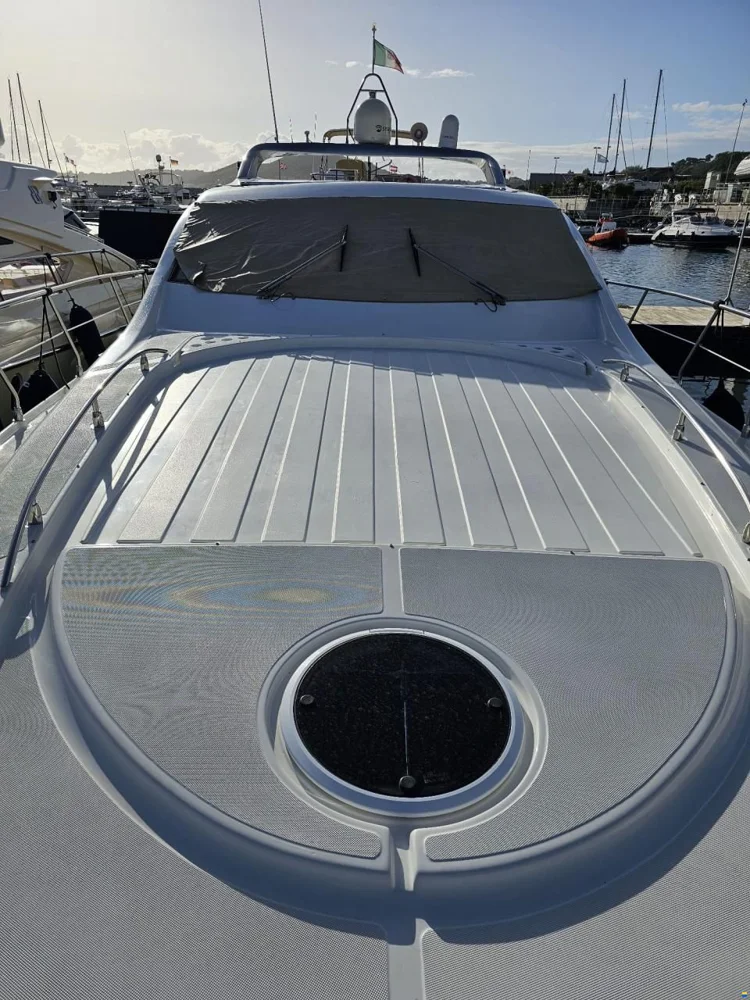 BoatPhoto.alt