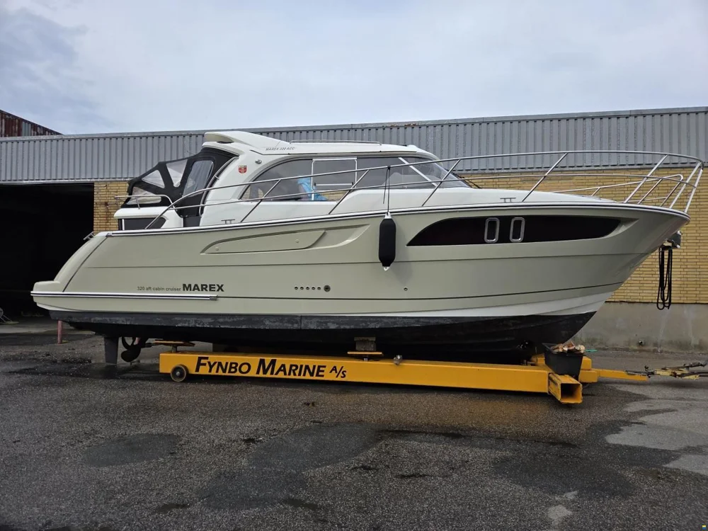 BoatPhoto.coverAlt