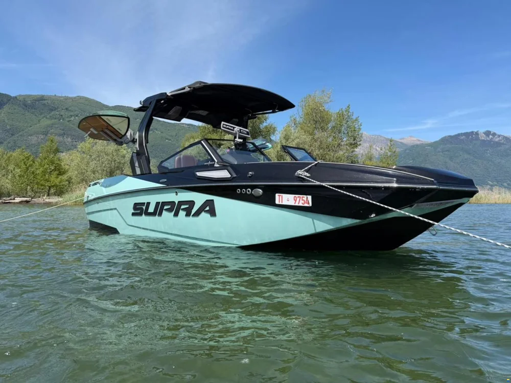 BoatPhoto.coverAlt
