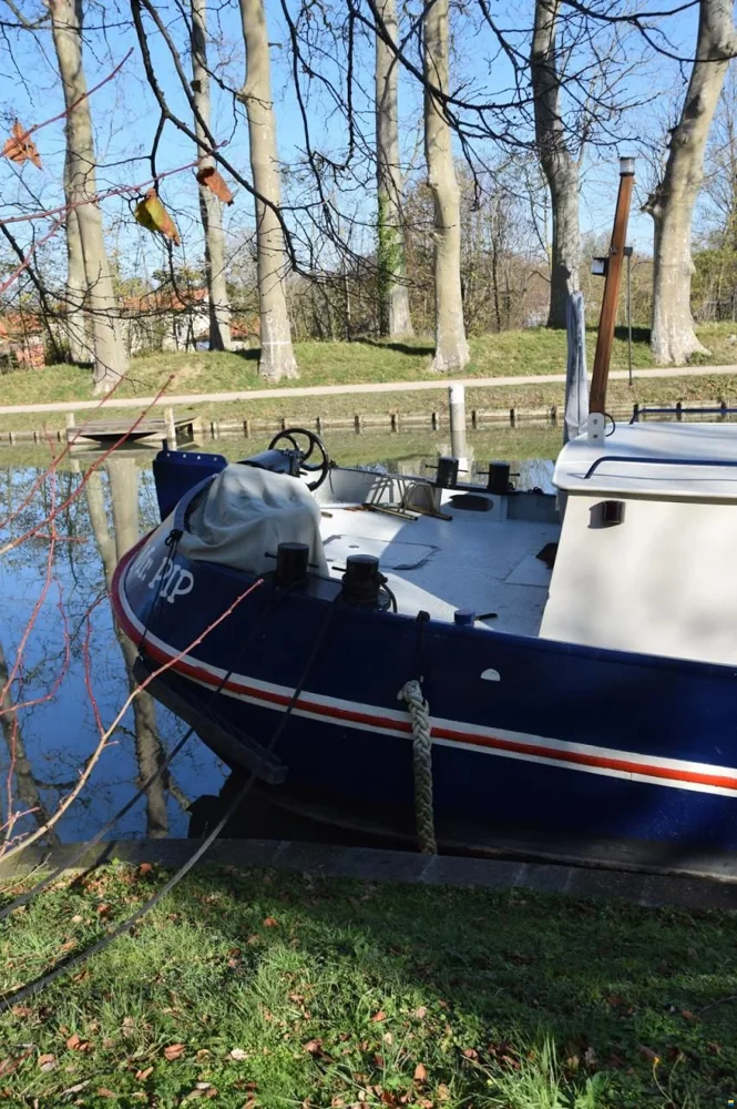BoatPhoto.alt