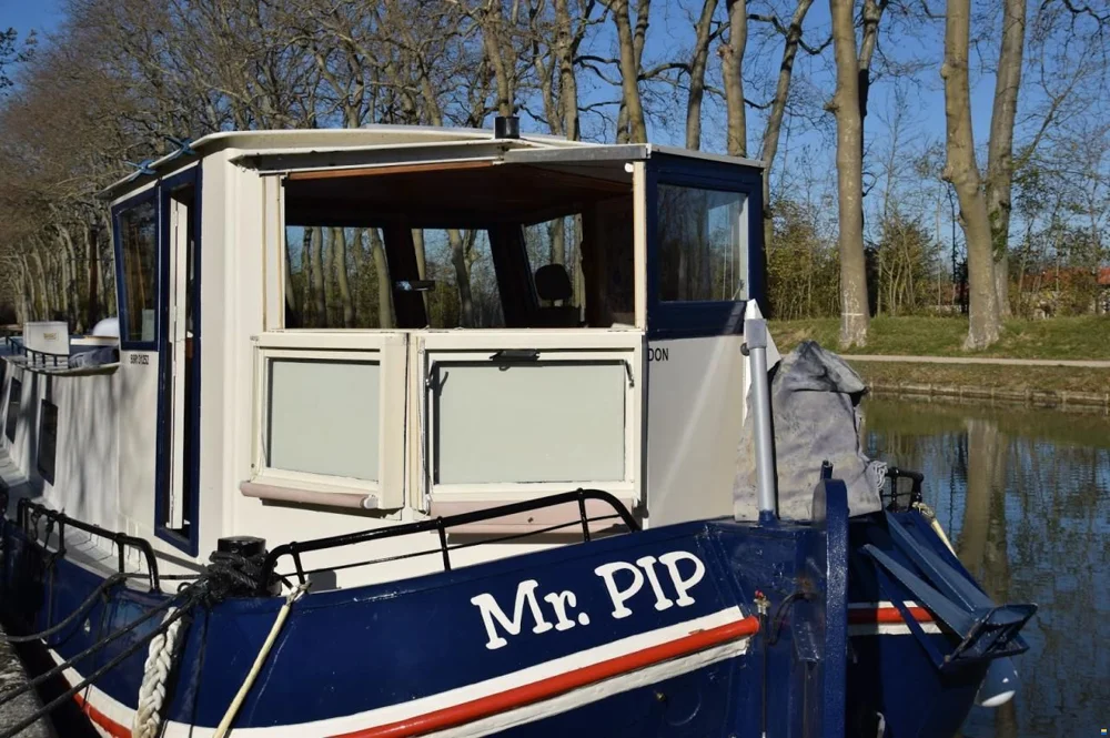 BoatPhoto.alt