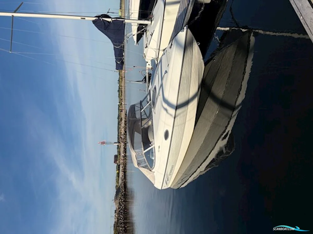 BoatPhoto.coverAlt
