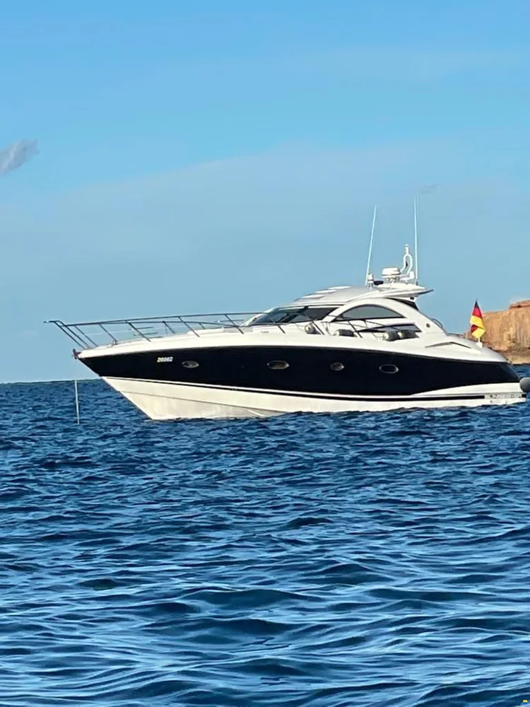 BoatPhoto.coverAlt