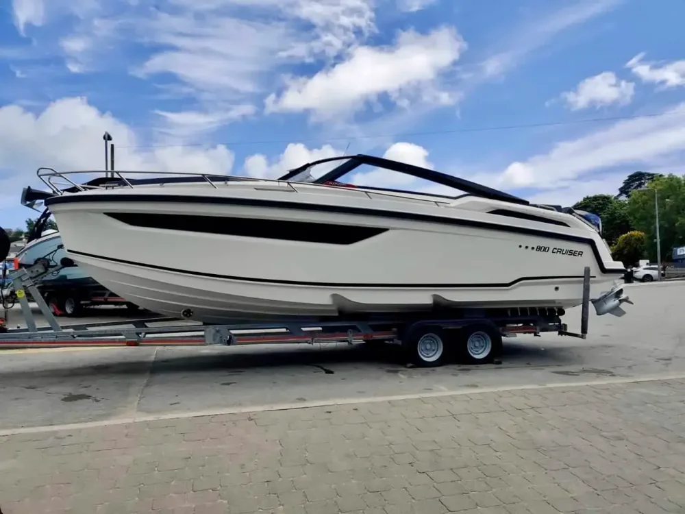 BoatPhoto.coverAlt