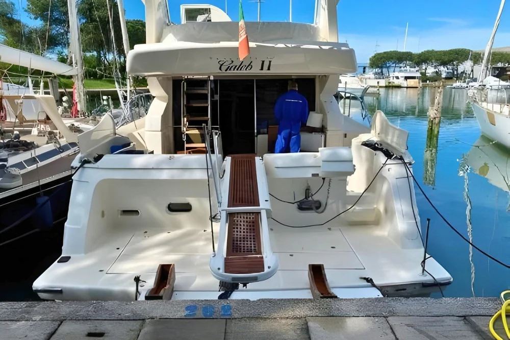 BoatPhoto.alt