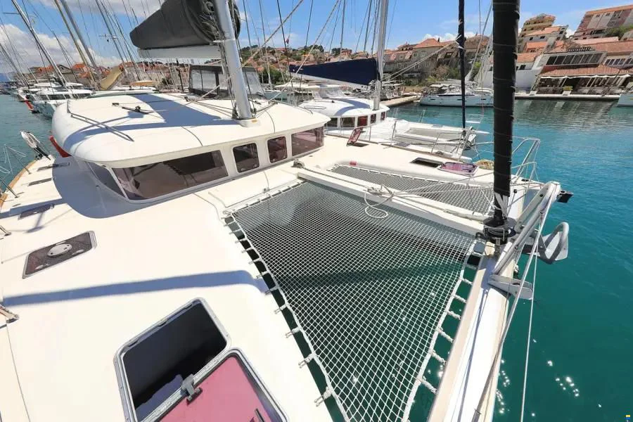 2012 Lagoon 400 for sale in Trogir, Croatia, photo 2 of 5