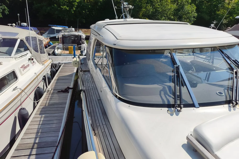 BoatPhoto.alt