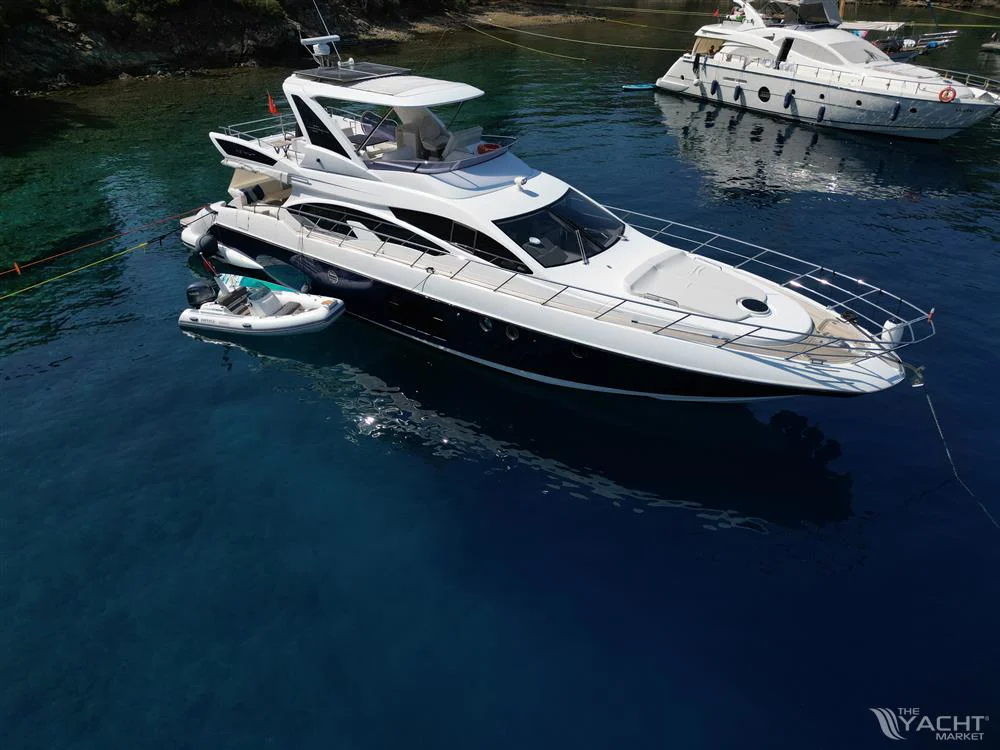 2013 Azimut Yachts 64 FLY for sale in Göcek, Turkey, photo 5 of 5