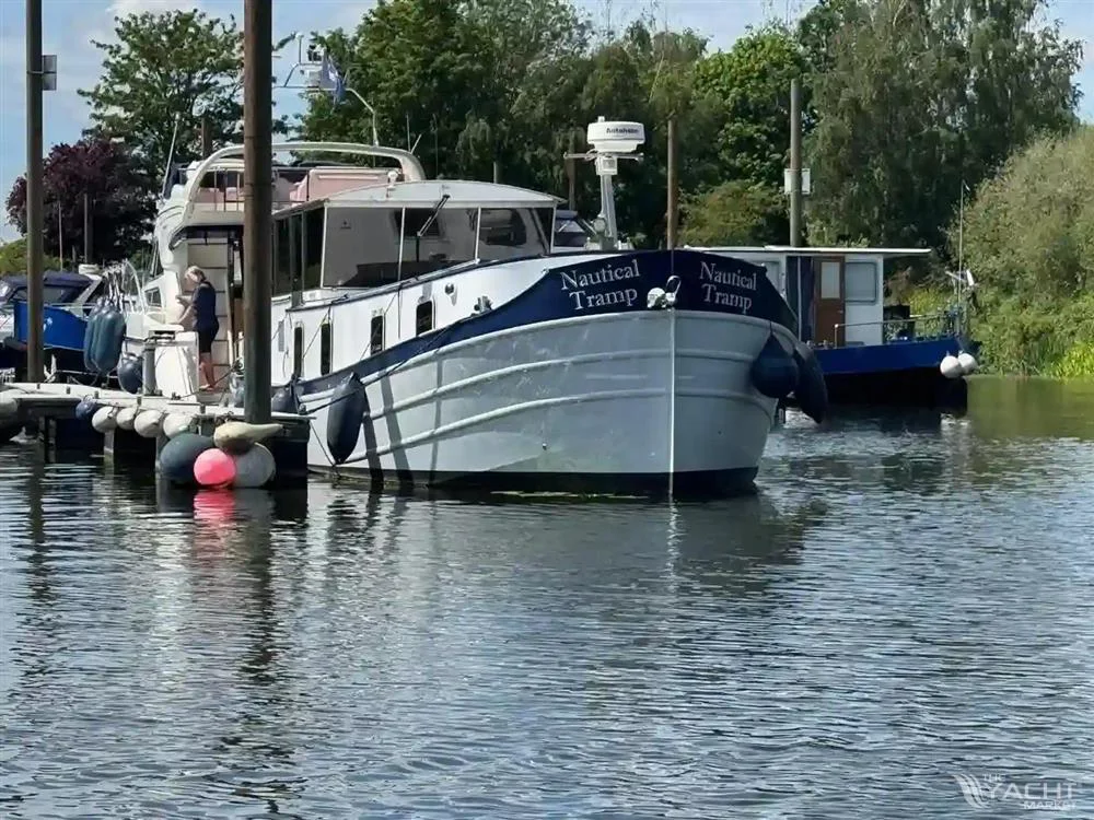 BoatPhoto.alt