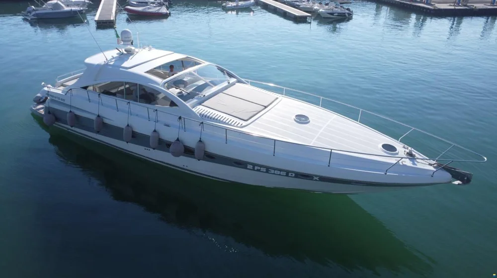 BoatPhoto.alt
