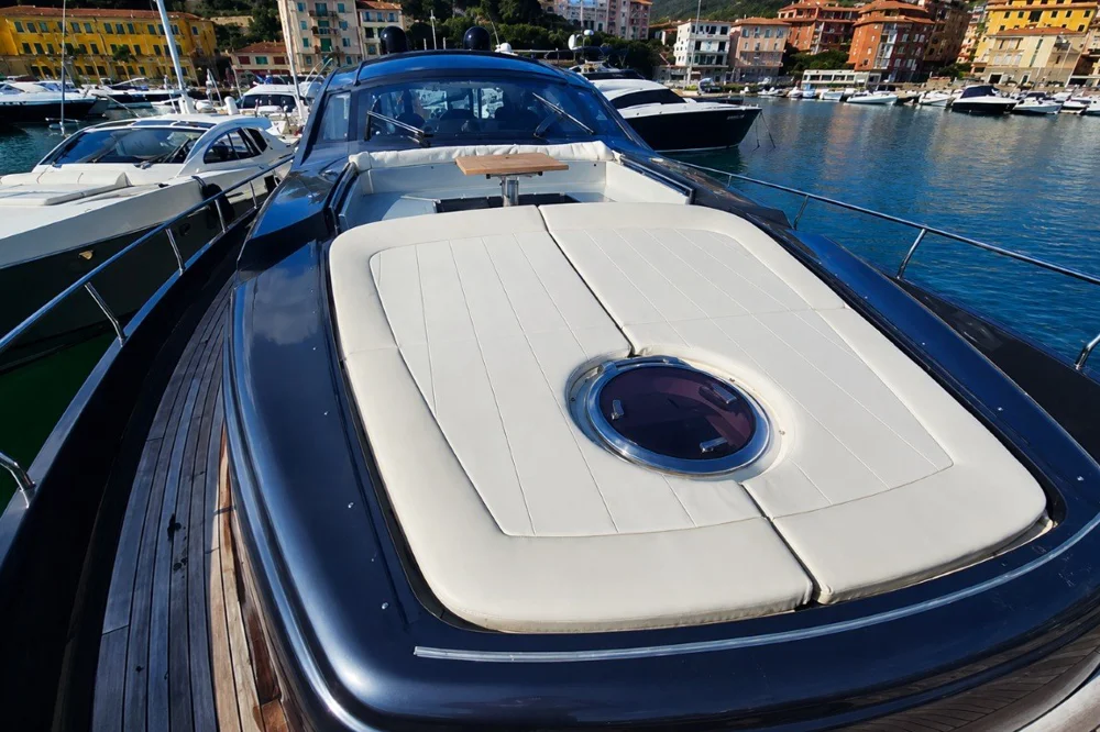 BoatPhoto.alt