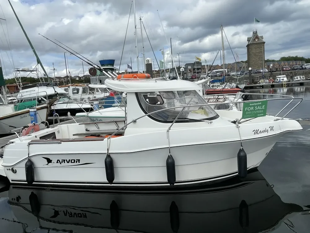 BoatPhoto.alt