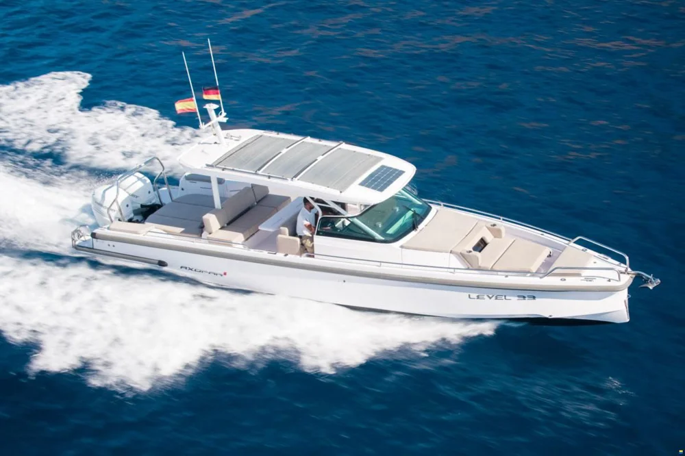 BoatPhoto.alt
