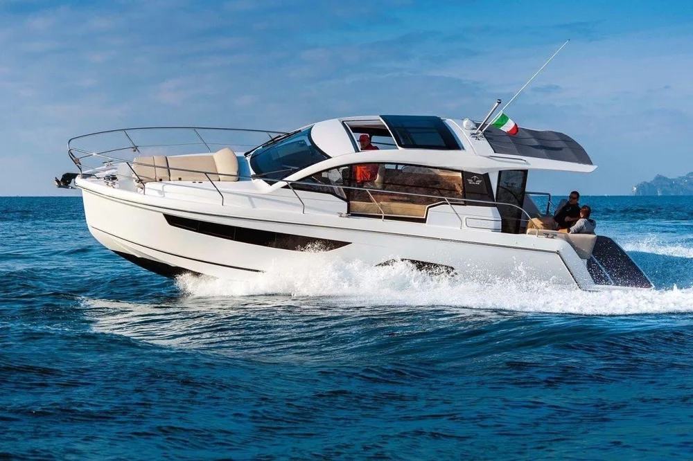BoatPhoto.alt