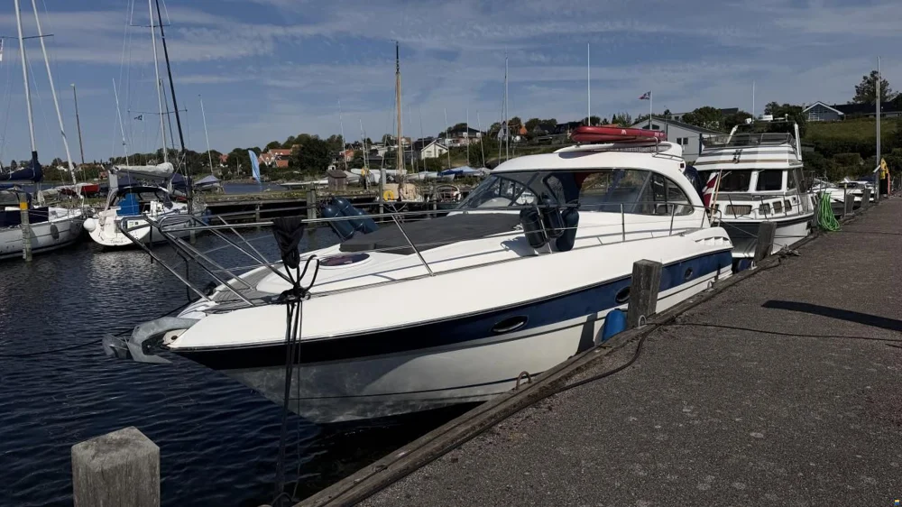 BoatPhoto.alt