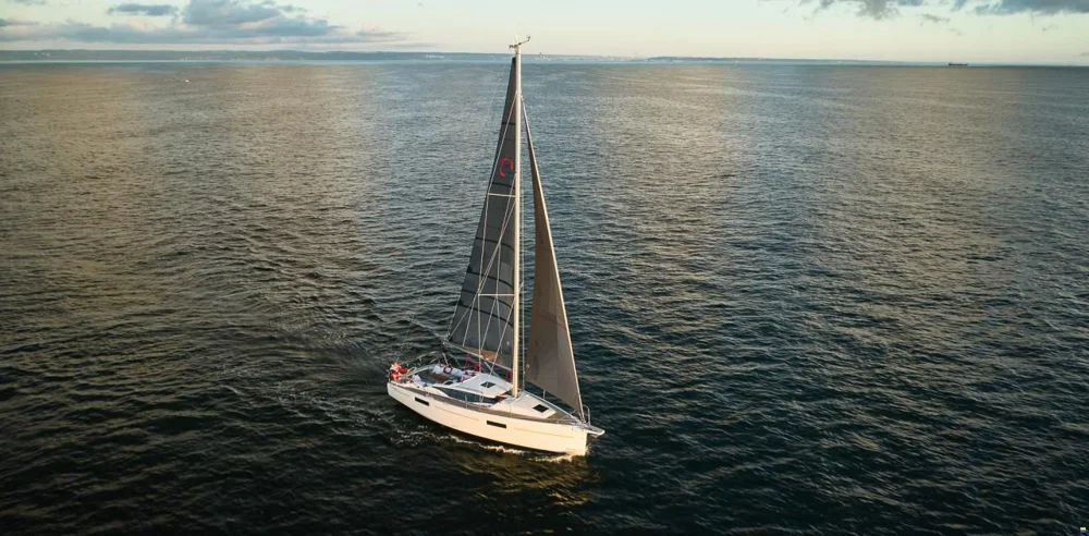 BoatPhoto.coverAlt