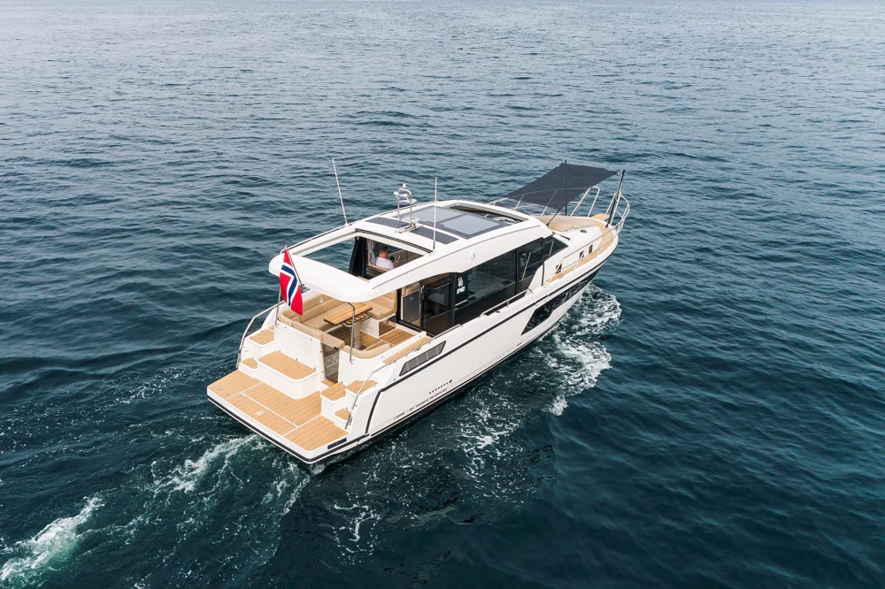 BoatPhoto.alt