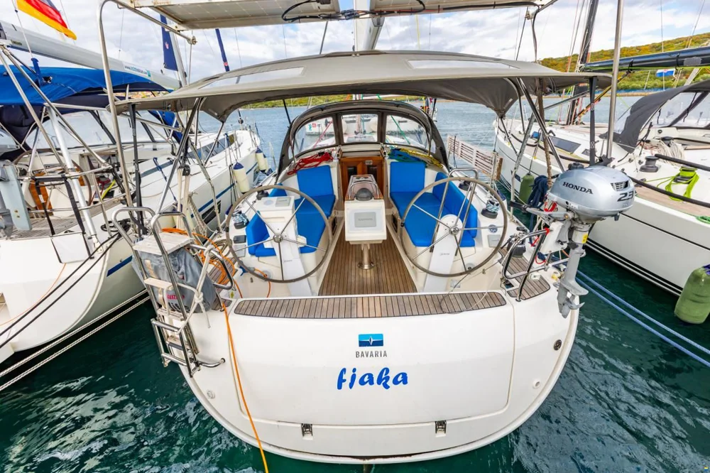 2017 Bavaria 37 Cruiser for sale in Punat, Croatia, photo 5 of 5