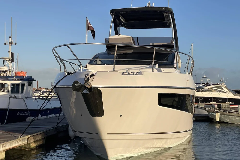 BoatPhoto.alt