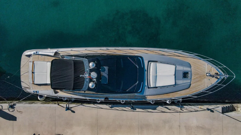 BoatPhoto.alt