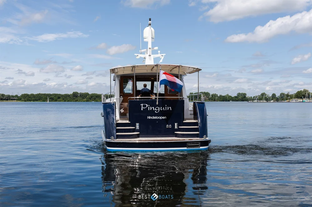 BoatPhoto.alt