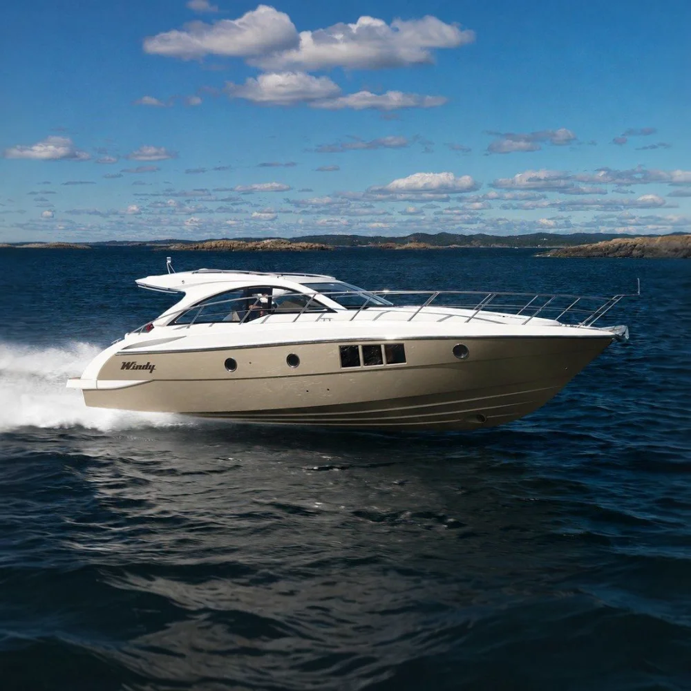 BoatPhoto.coverAlt