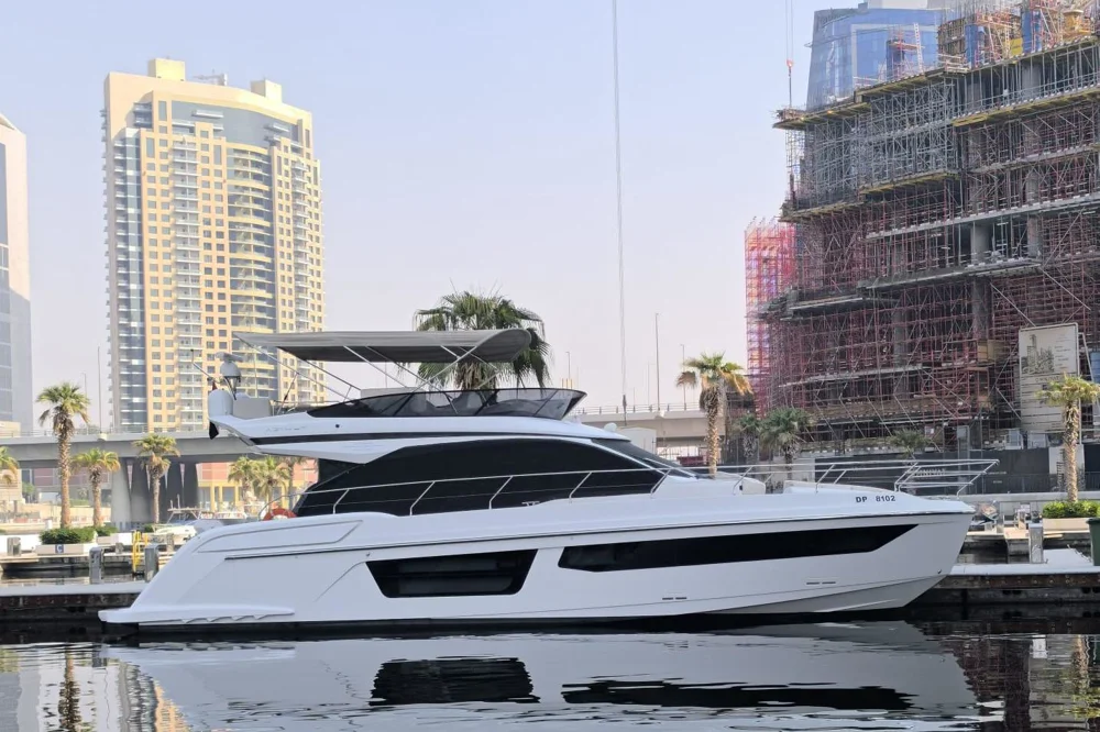 BoatPhoto.coverAlt