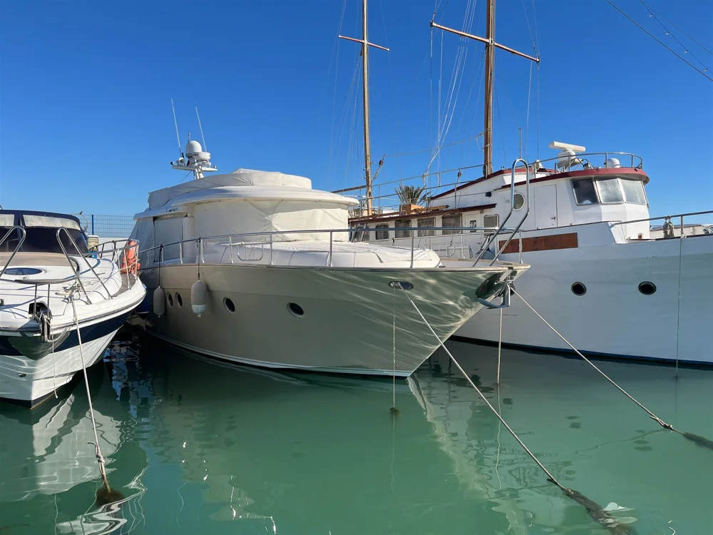 BoatPhoto.alt