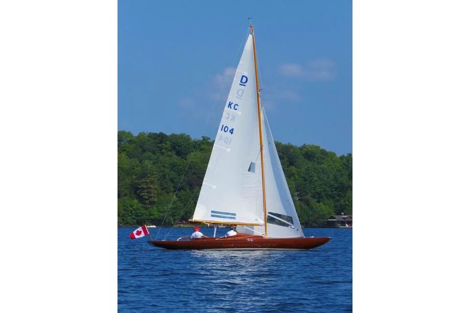 BoatPhoto.alt