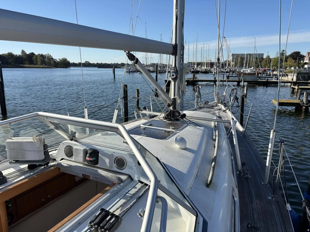 2010 Hallberg-Rassy 310 for sale in Kappeln, Germany, photo 4 of 5