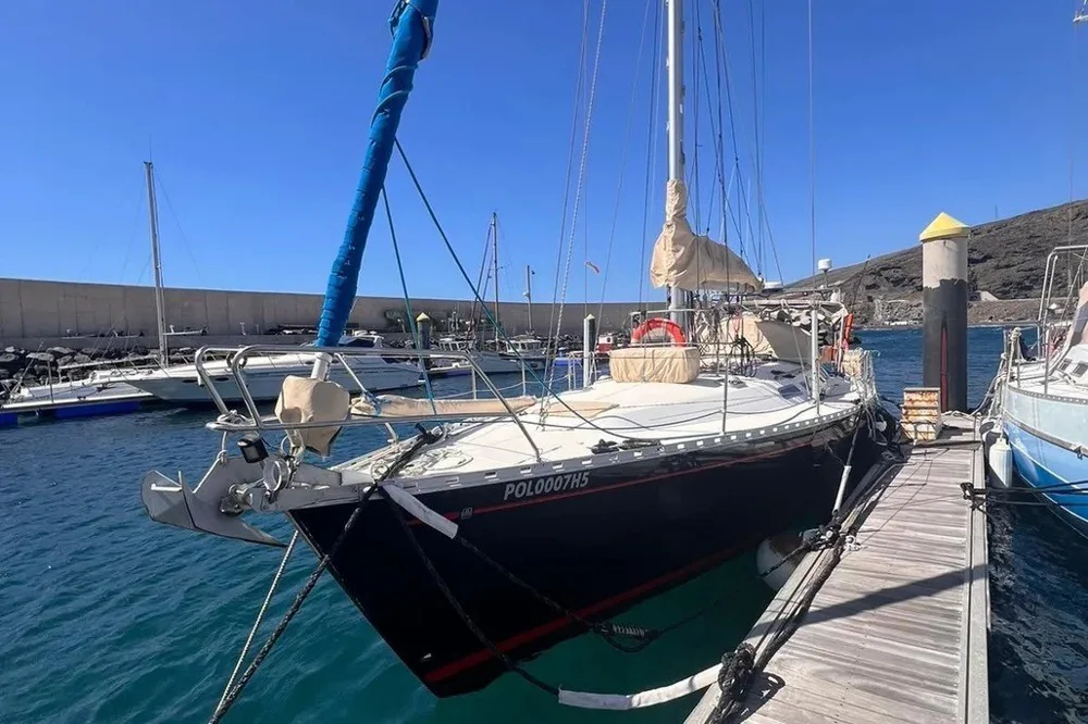 BoatPhoto.coverAlt