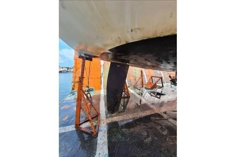 BoatPhoto.alt
