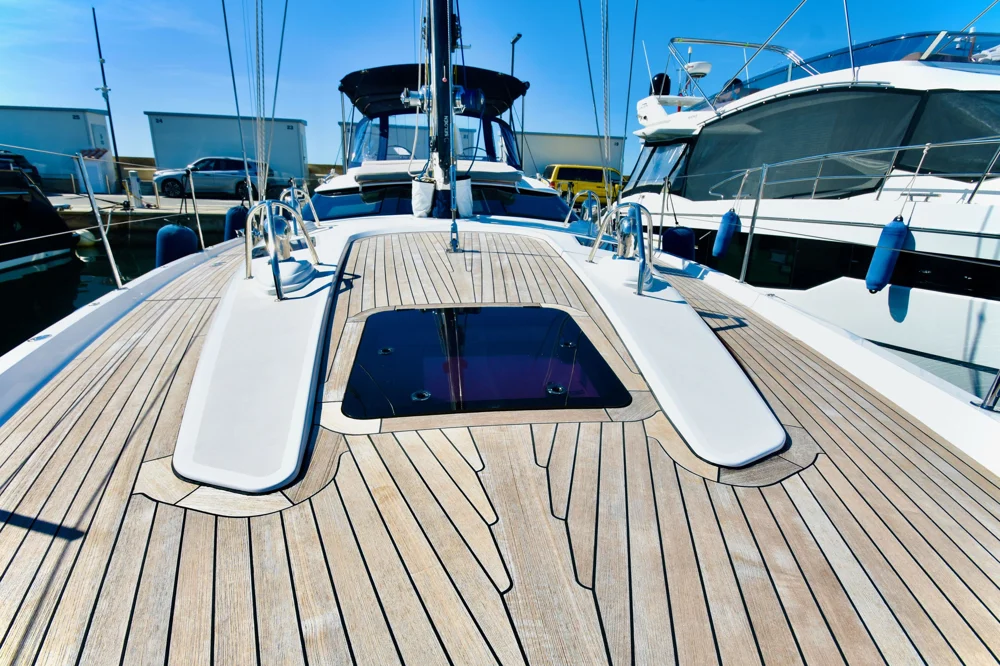 BoatPhoto.alt