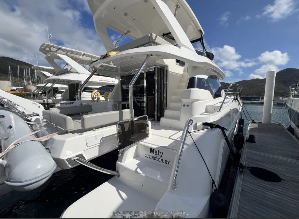 BoatPhoto.coverAlt