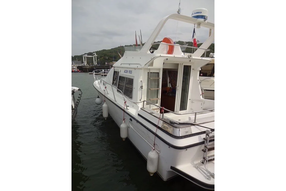BoatPhoto.coverAlt