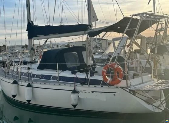 BoatPhoto.coverAlt