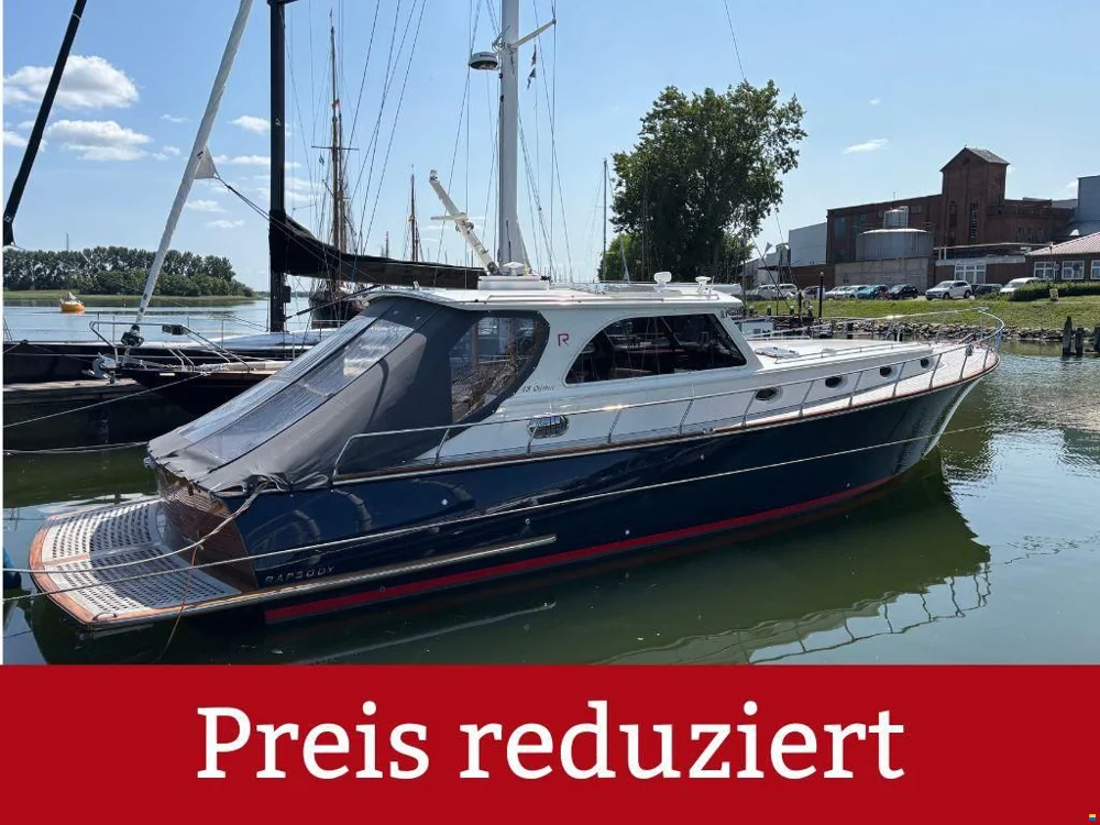 BoatPhoto.coverAlt