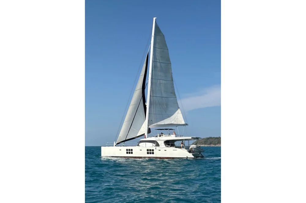 BoatPhoto.coverAlt