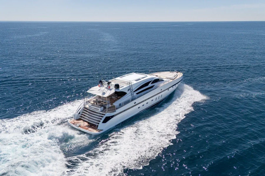 BoatPhoto.alt