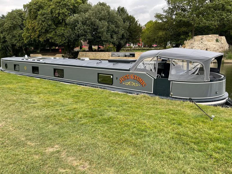 BoatPhoto.alt