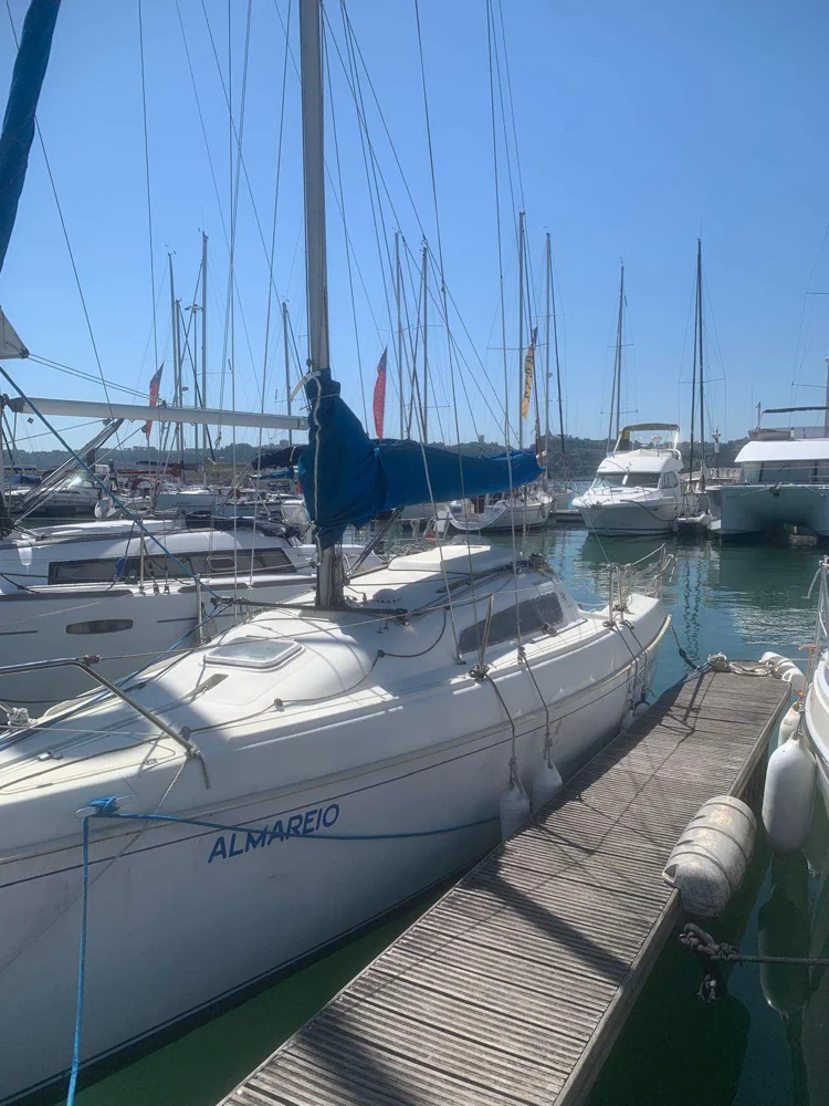 BoatPhoto.coverAlt