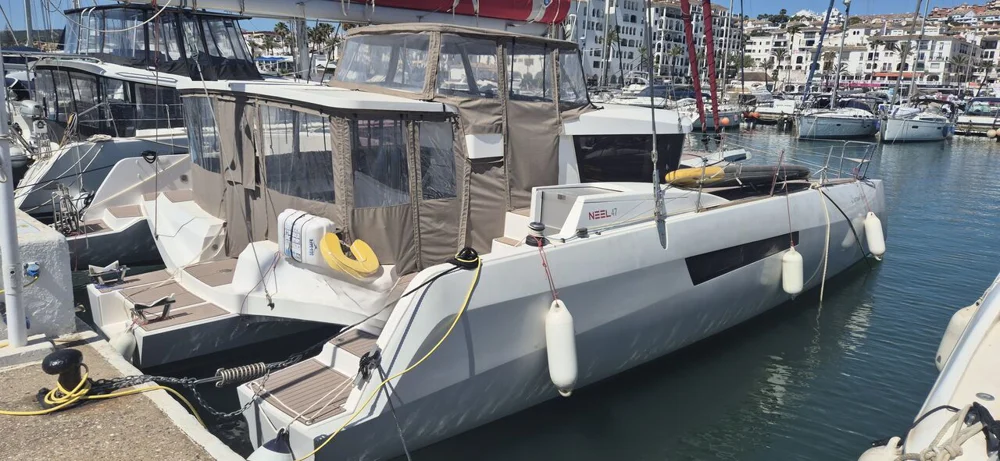 BoatPhoto.coverAlt