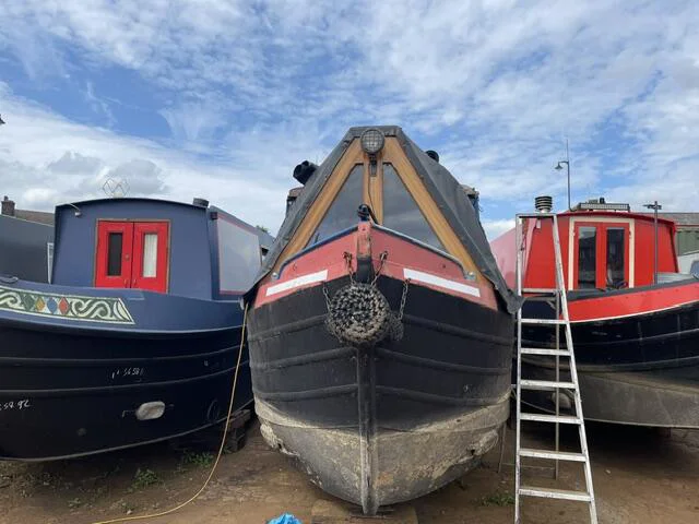 BoatPhoto.coverAlt