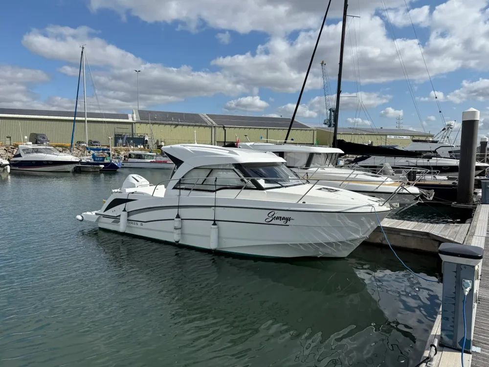 BoatPhoto.coverAlt