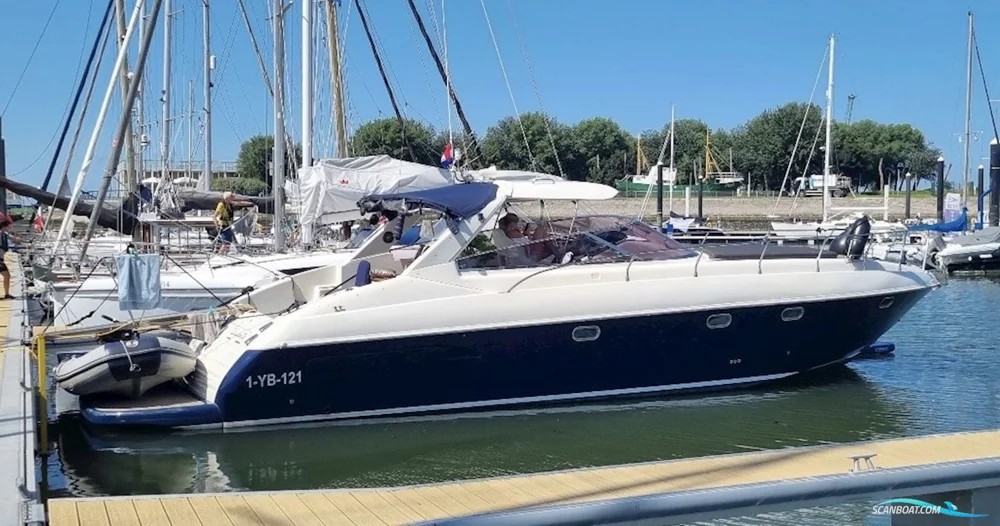 BoatPhoto.alt