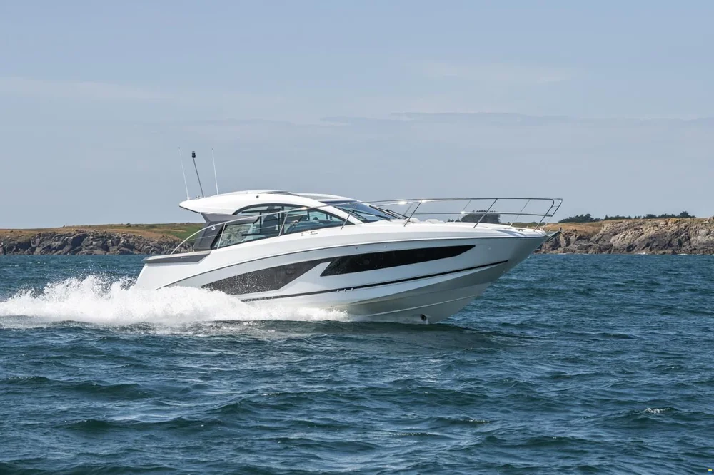 BoatPhoto.coverAlt