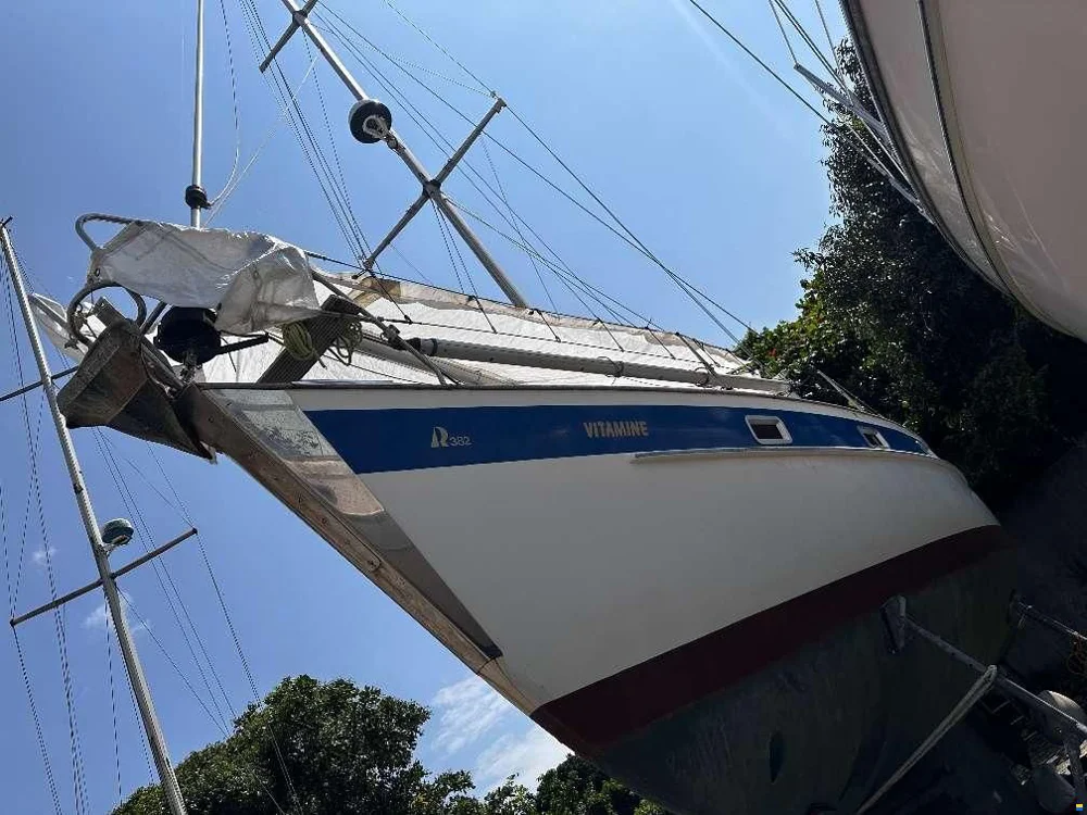 BoatPhoto.alt