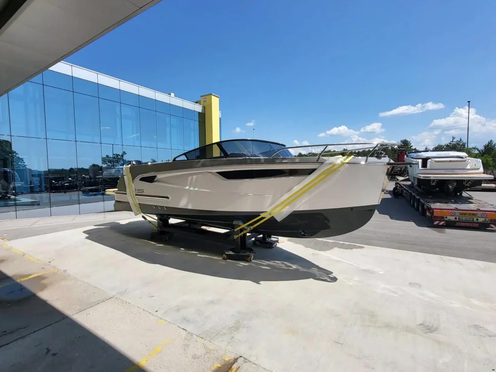 BoatPhoto.coverAlt